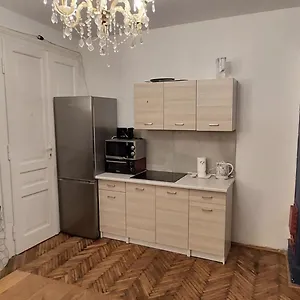 https://krasinskiego-apartments-riverside-old-town.krakowhotelspoland.com