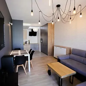 https://apartament-do-wynajecia-dla-turystow-17-pietro-widok-na.gdanskhotel.org