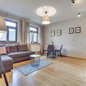 https://trendy-apartment-kochanowskiego-street.krakowhotelspoland.com